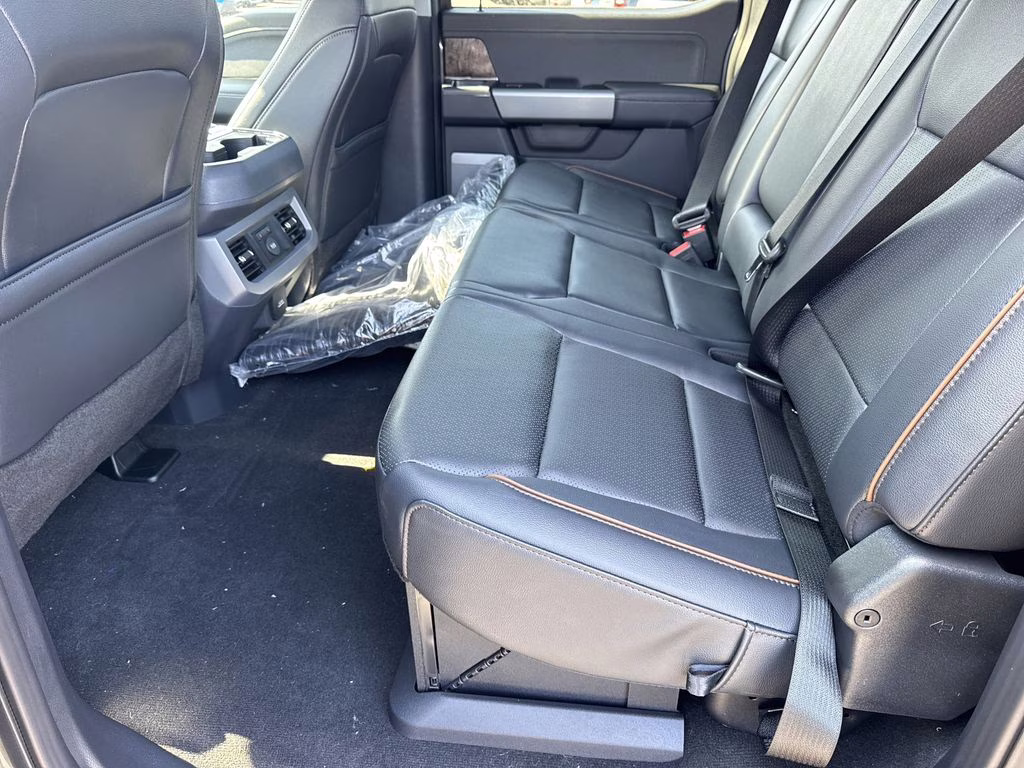 2026 Gray Metallic Ford Super Duty F-250 SRW Lariat 4X4 Truck