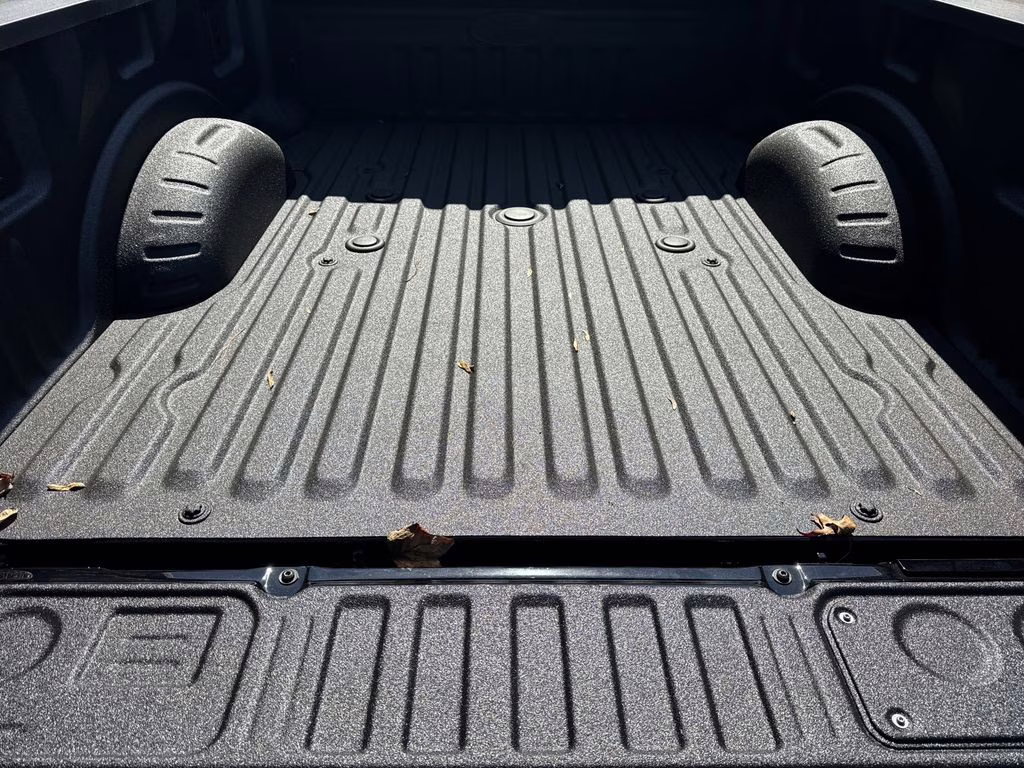 2026 Black Metallic Ford Super Duty F-350 SRW Lariat 4X4 Truck