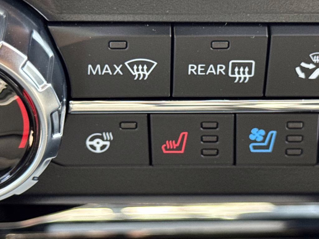 2026 Black Metallic Ford Super Duty F-350 SRW Lariat 4X4 Truck