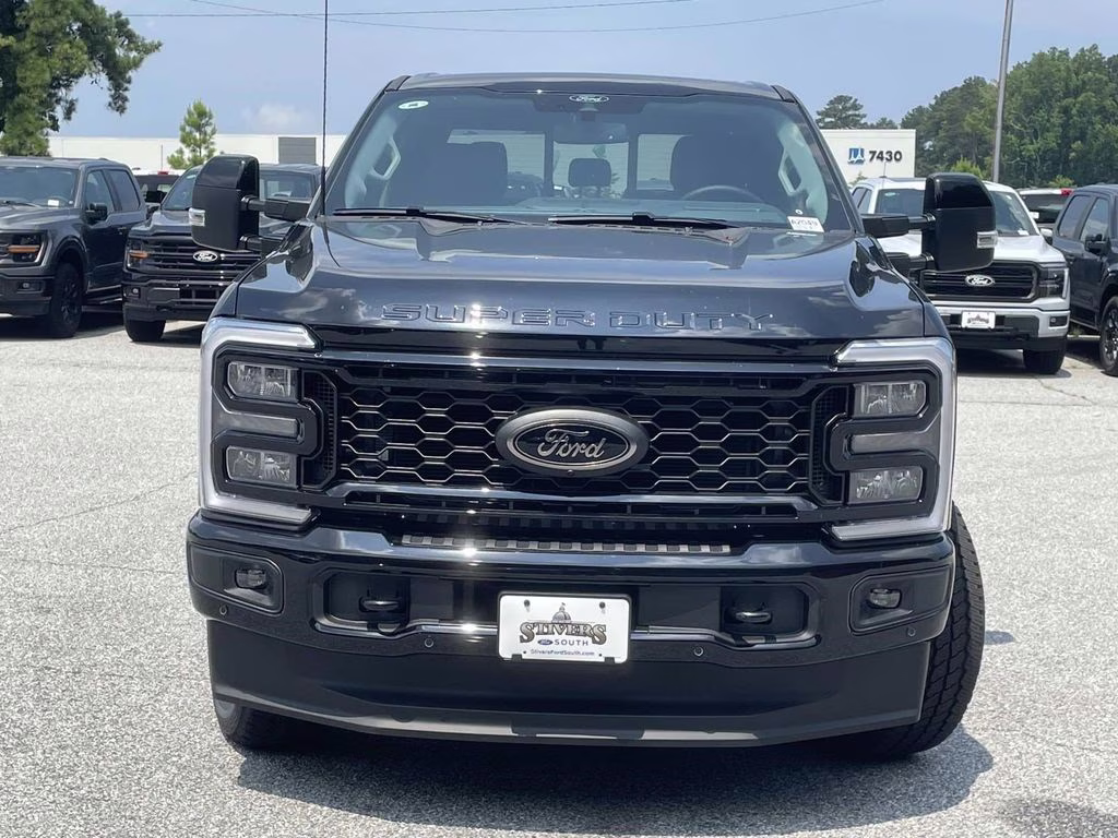 2025 Black Metallic Ford Super Duty F-350 SRW Lariat 4X4 Truck