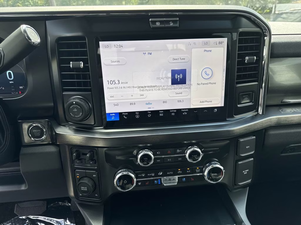 2026 Gray Metallic Ford Super Duty F-350 SRW Lariat 4X4 Truck