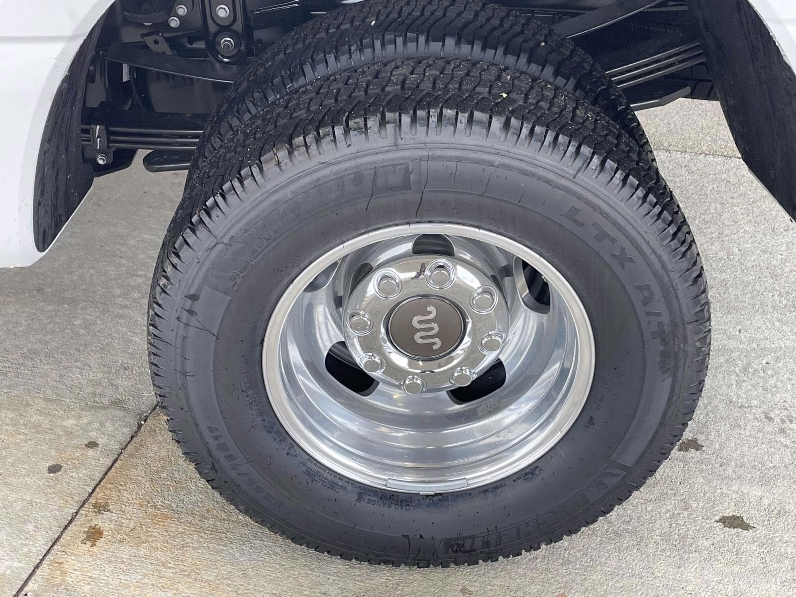 2026 Star White Metallic Tri-Coat Ford Super Duty F-350 DRW King Ranch 4X4 Truck