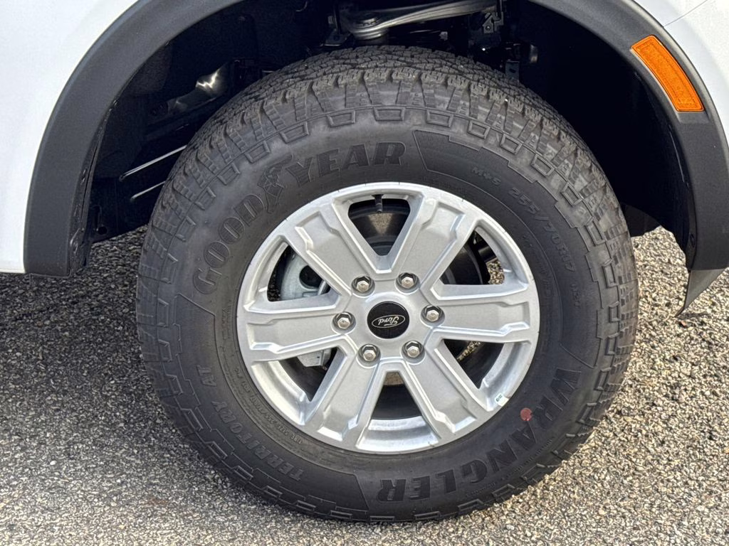2025 Oxford White Ford Ranger XL RWD Truck