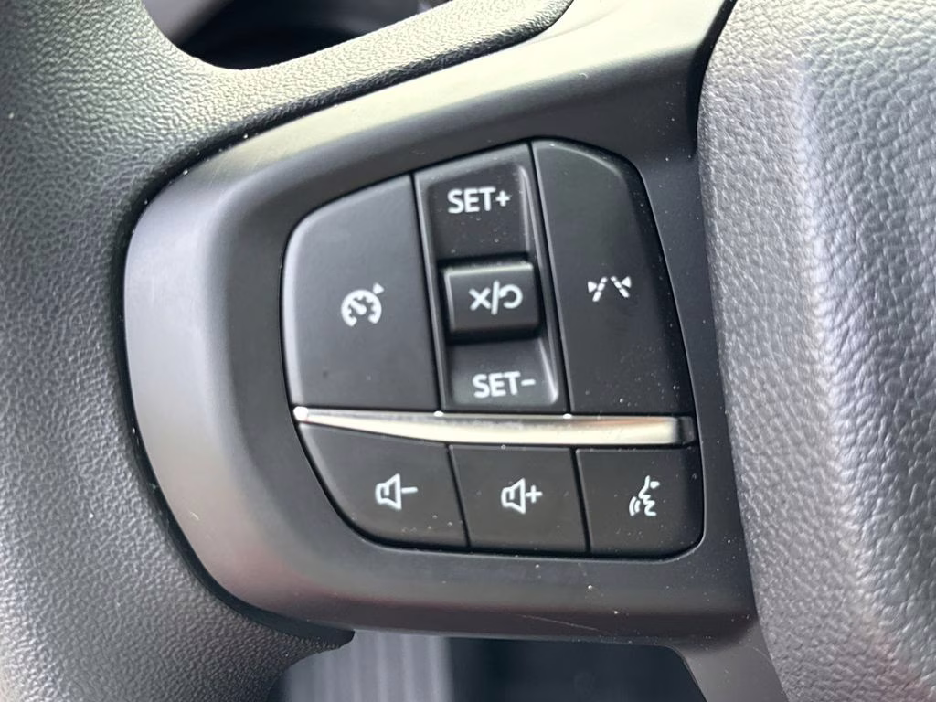 2025 Oxford White Ford Ranger XL RWD Truck