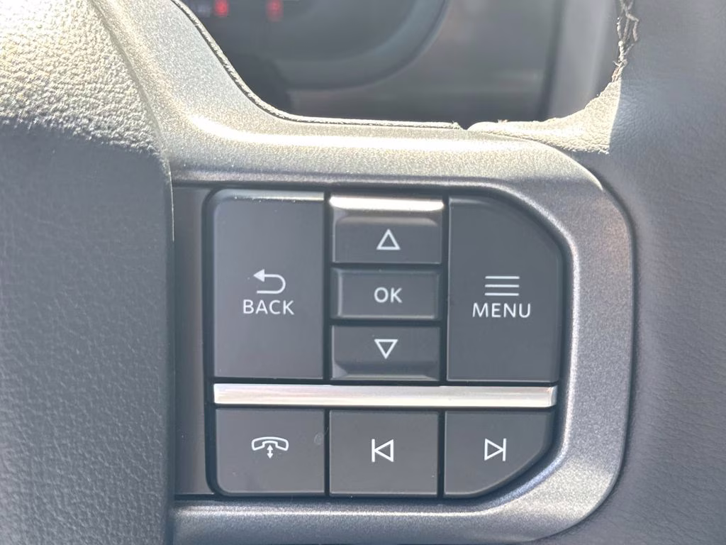 2025 Black Metallic Ford F-150 Lariat 4X4 Truck