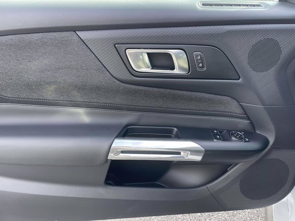 2026 Oxford White Ford Mustang EcoBoost RWD Coupe