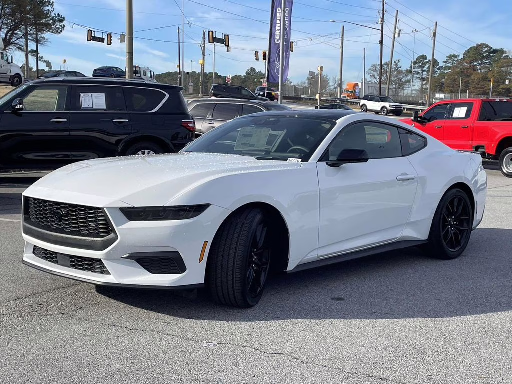 2026 Oxford White Ford Mustang EcoBoost RWD Coupe