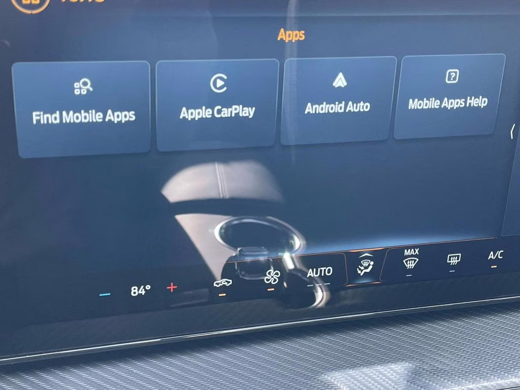 2026 Oxford White Ford Mustang EcoBoost RWD Coupe