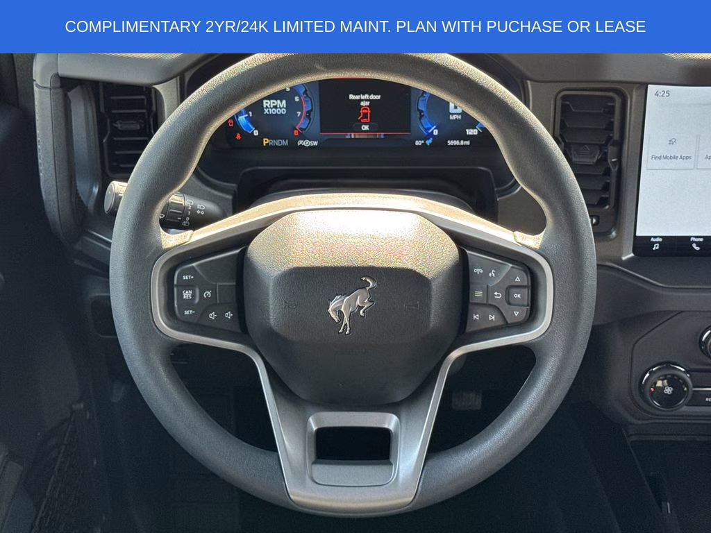 2025 Ford Bronco 4-Door Base - Photo 23