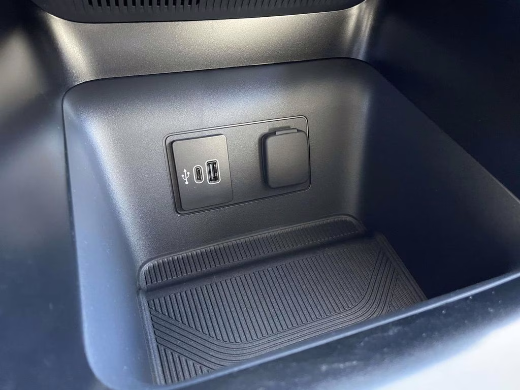 2026 Gray Metallic Ford Explorer Active RWD SUV