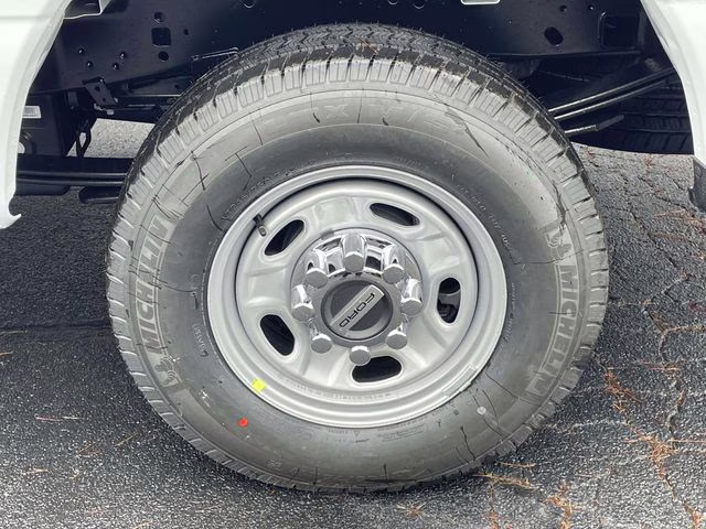 2026 Oxford White Ford Super Duty F-250 SRW XL RWD Truck