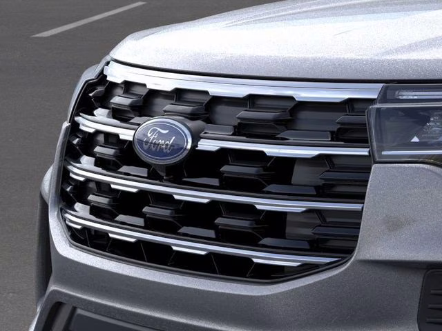 2025 Gray Metallic Ford Explorer Active RWD SUV
