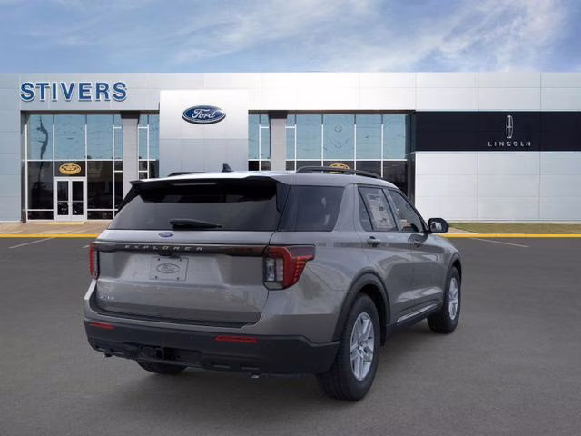 2025 Gray Metallic Ford Explorer Active RWD SUV