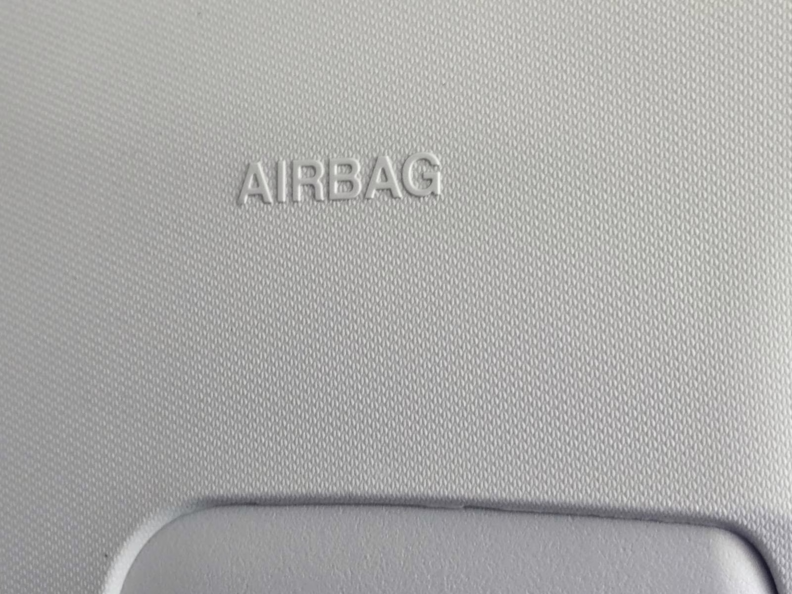 2025 White Metallic Ford Explorer Active RWD SUV