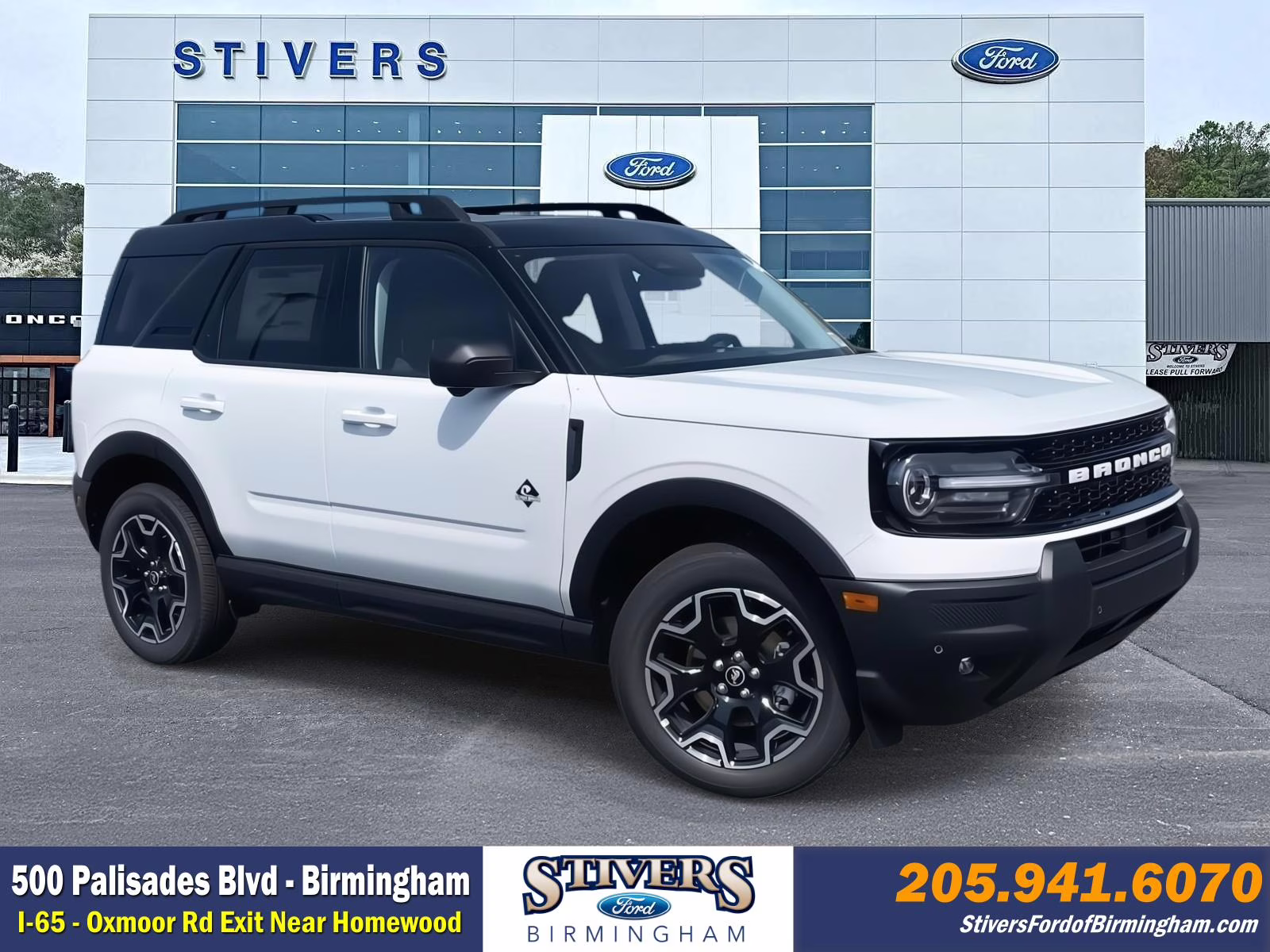 2025 Oxford White Ford Bronco Sport Outer Banks 4X4 SUV