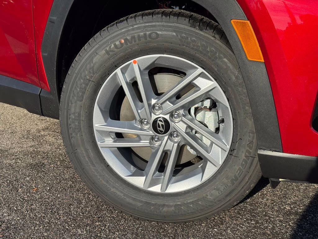 2026 Ultimate Red Hyundai Tucson SE FWD SUV