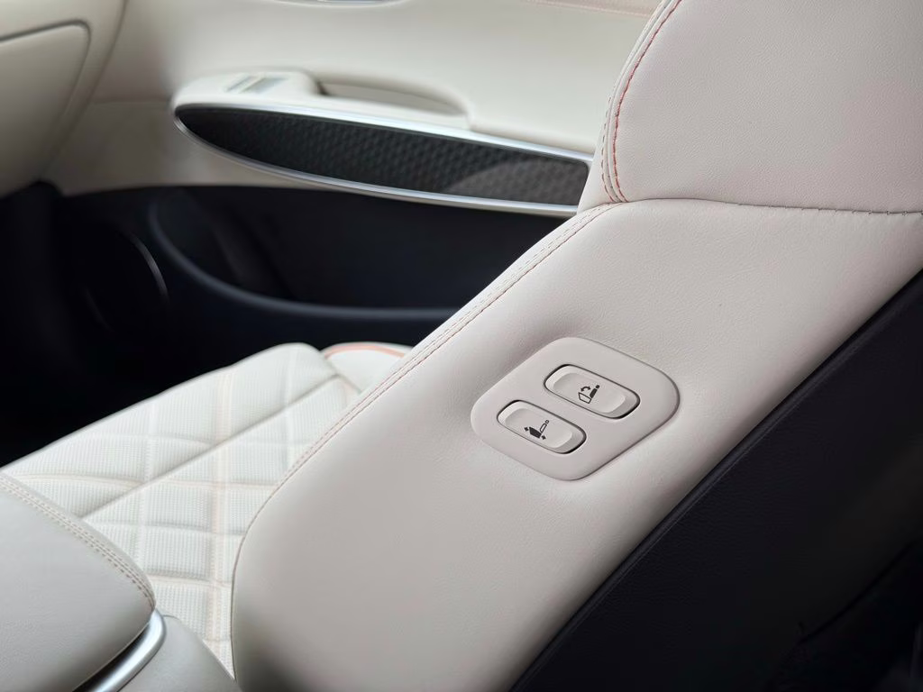 2026 Vik Black Genesis GV70 3.5T Sport Prestige AWD SUV