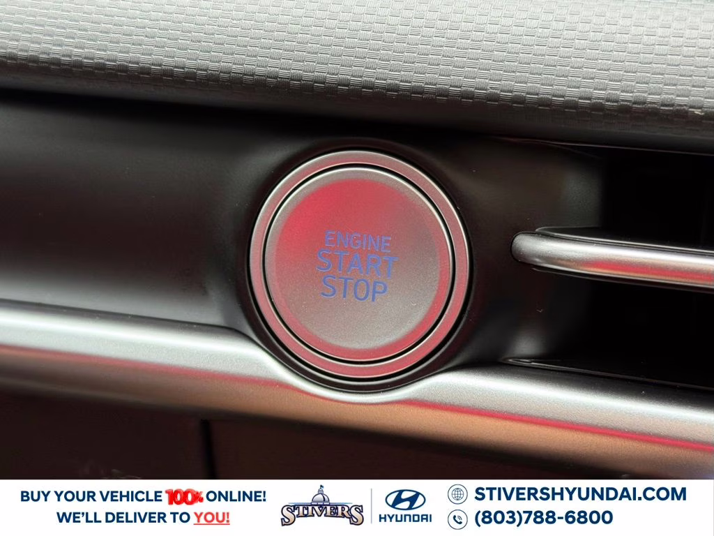 2026 Atlas White Hyundai Santa Cruz SEL FWD Truck