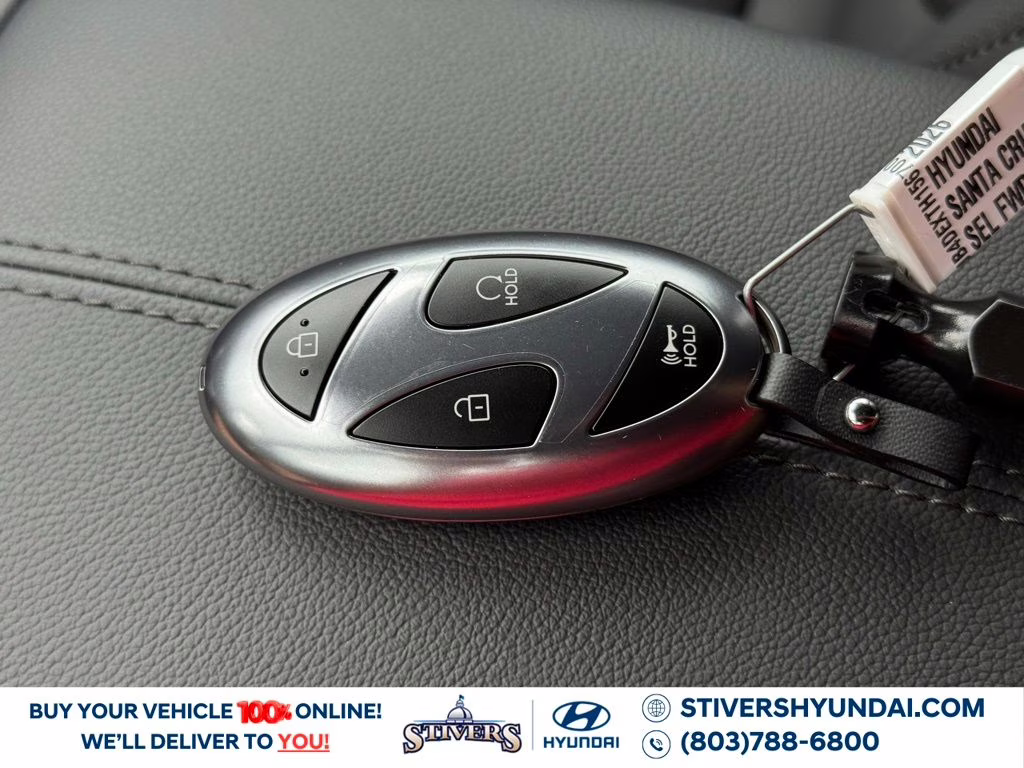 2026 Atlas White Hyundai Santa Cruz SEL FWD Truck