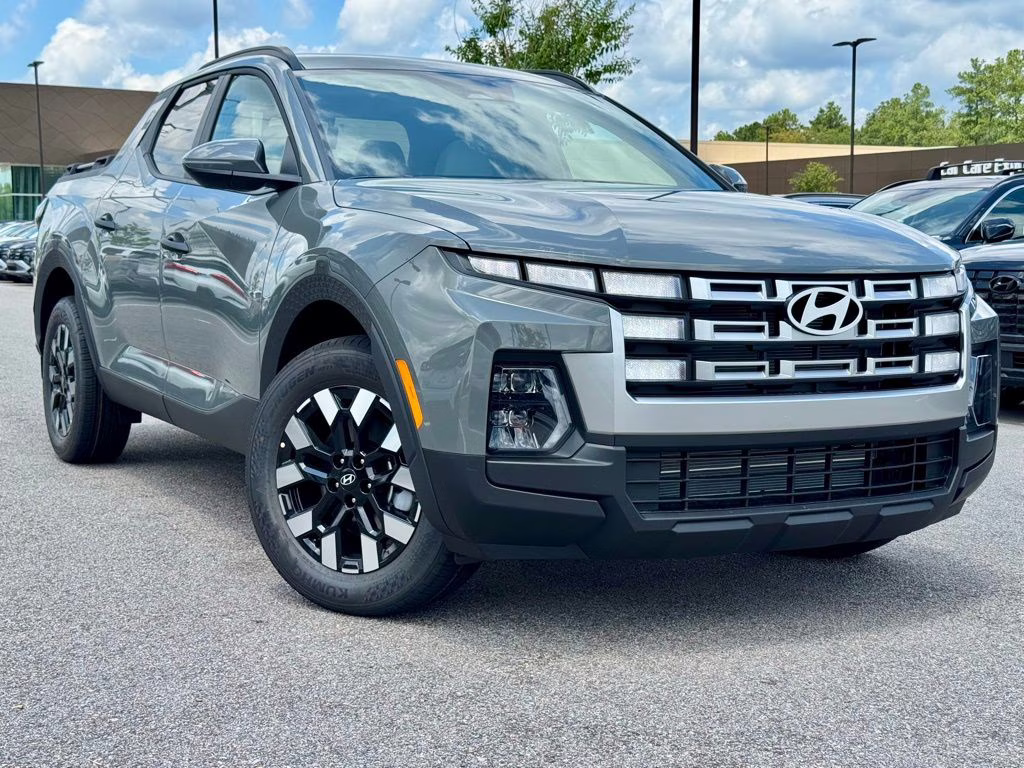 2026 Hampton Gray Hyundai Santa Cruz SEL FWD Truck