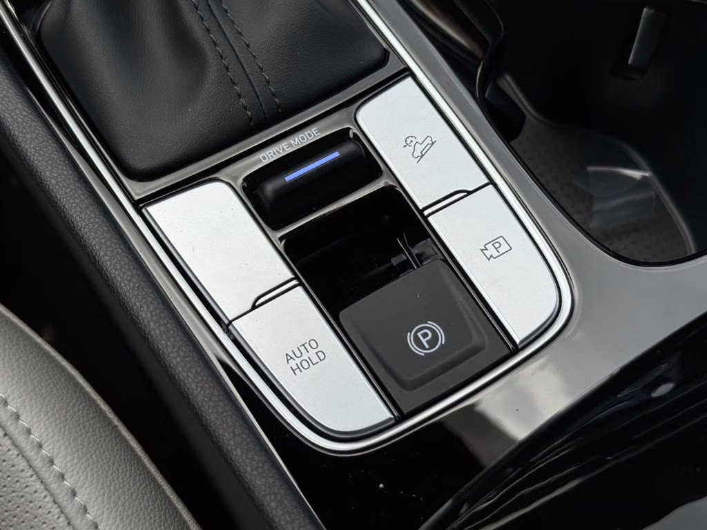 2026 Hampton Gray Hyundai Santa Cruz SEL FWD Truck