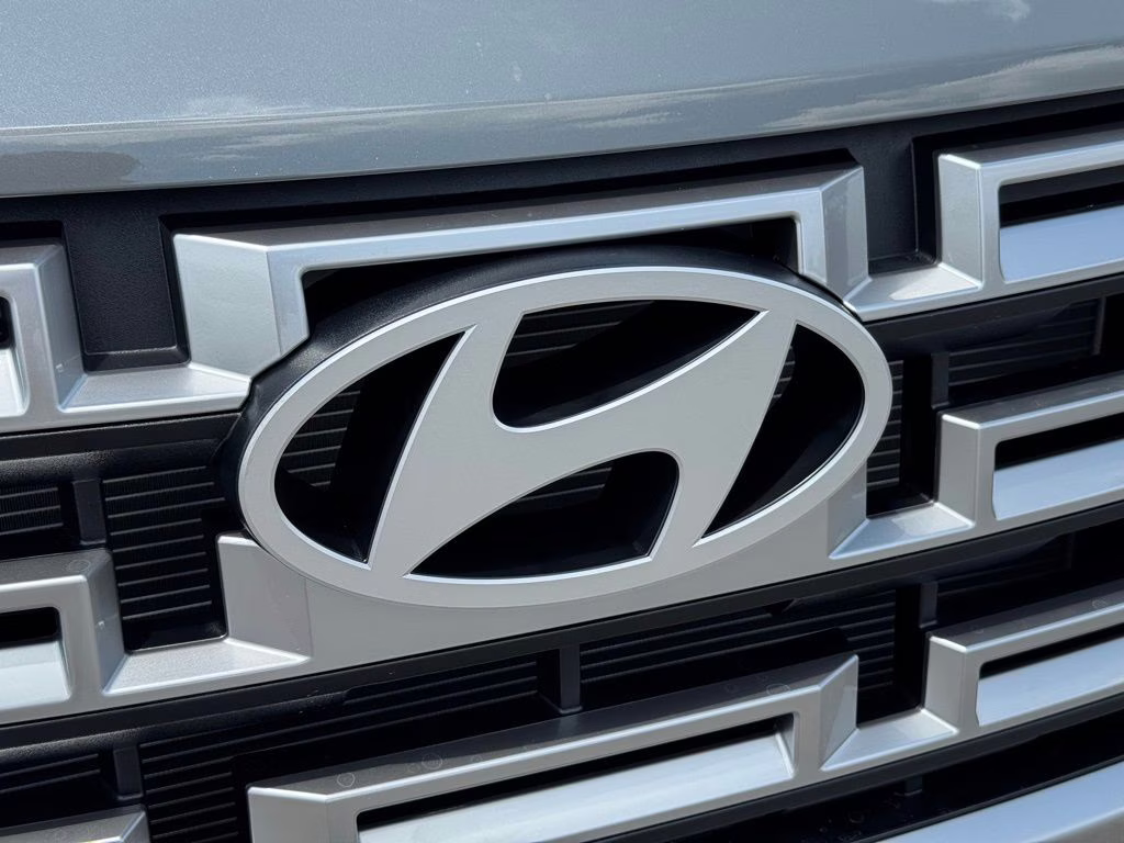 2026 Hampton Gray Hyundai Santa Cruz SEL FWD Truck