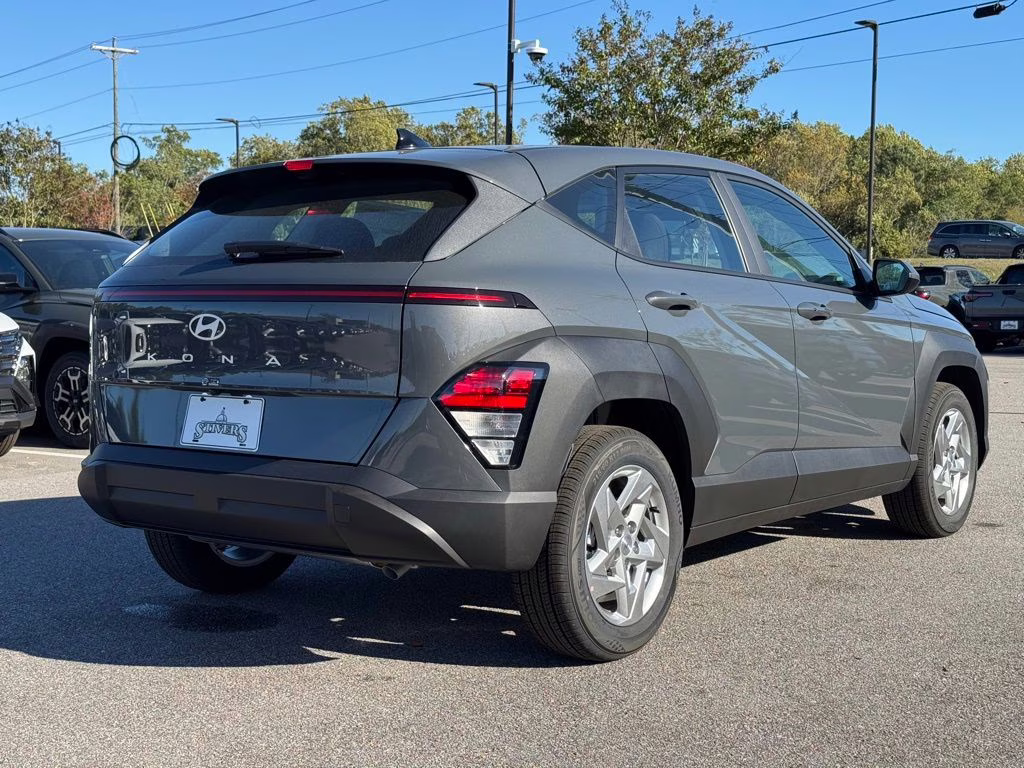 2026 Ecotronic Gray Pearl Hyundai Kona SE FWD SUV