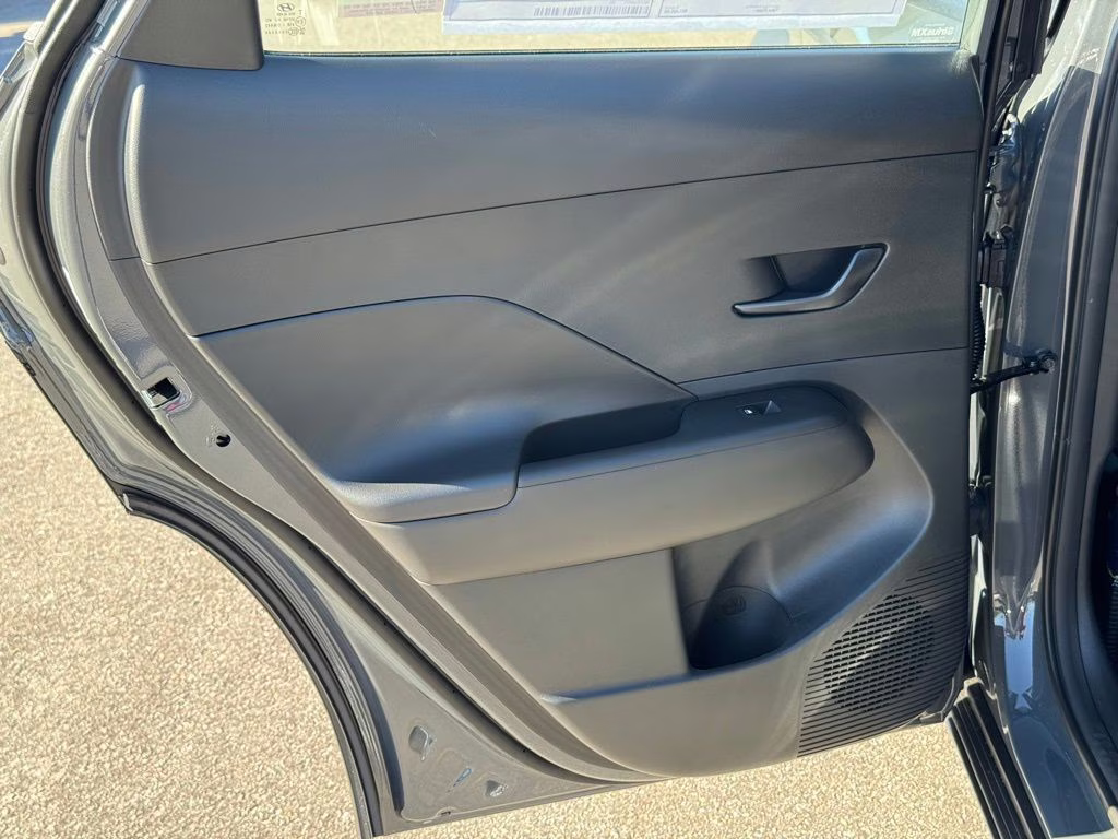 2026 Ecotronic Gray Pearl Hyundai Kona SE FWD SUV