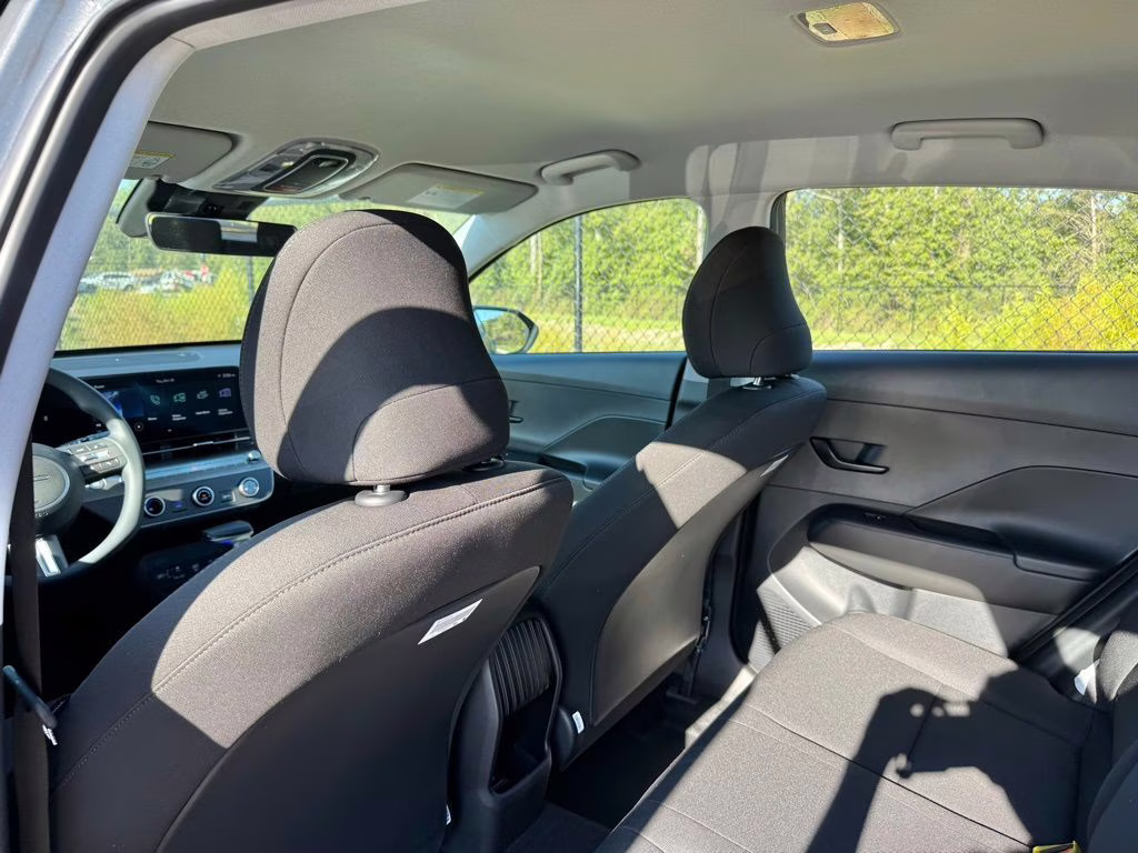 2026 Ecotronic Gray Pearl Hyundai Kona SE FWD SUV