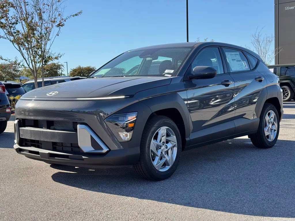 2026 Ecotronic Gray Pearl Hyundai Kona SE FWD SUV