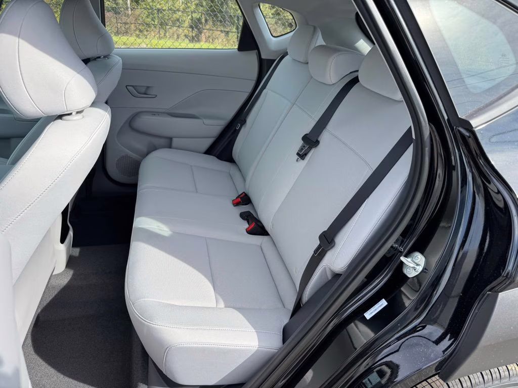 2026 Abyss Black Pearl Hyundai Kona SE FWD SUV