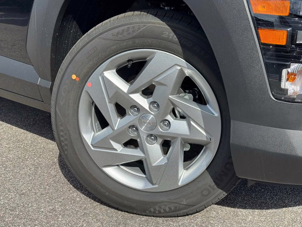 2026 Abyss Black Pearl Hyundai Kona SE FWD SUV