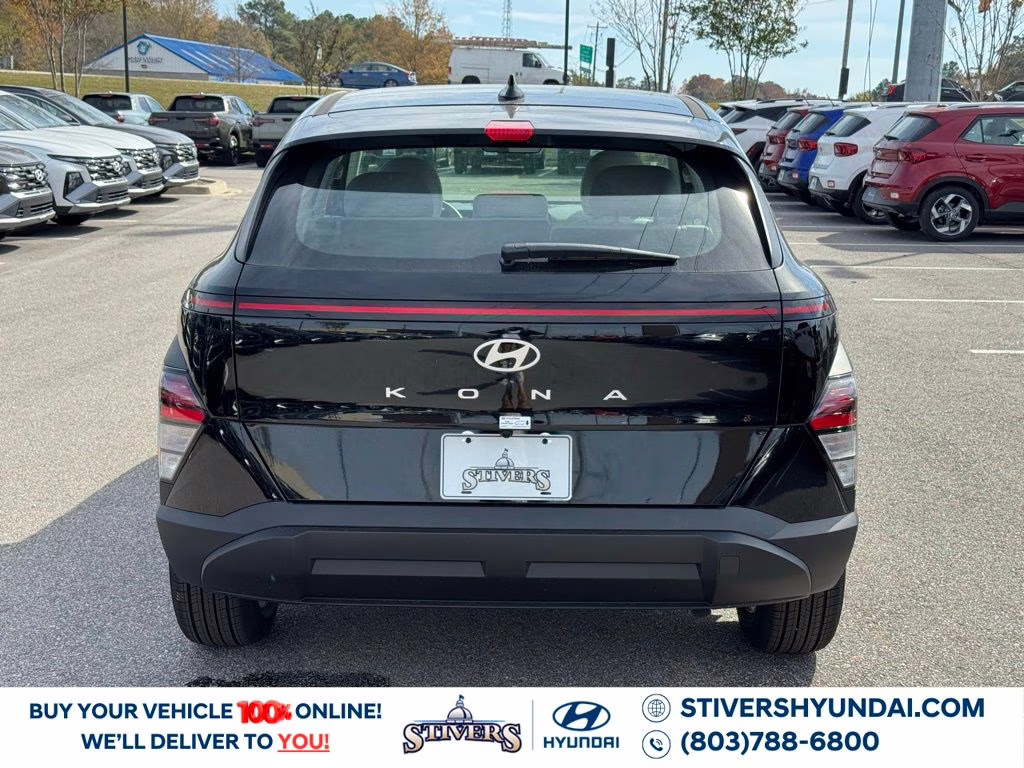 2026 Abyss Black Pearl Hyundai Kona SE FWD SUV