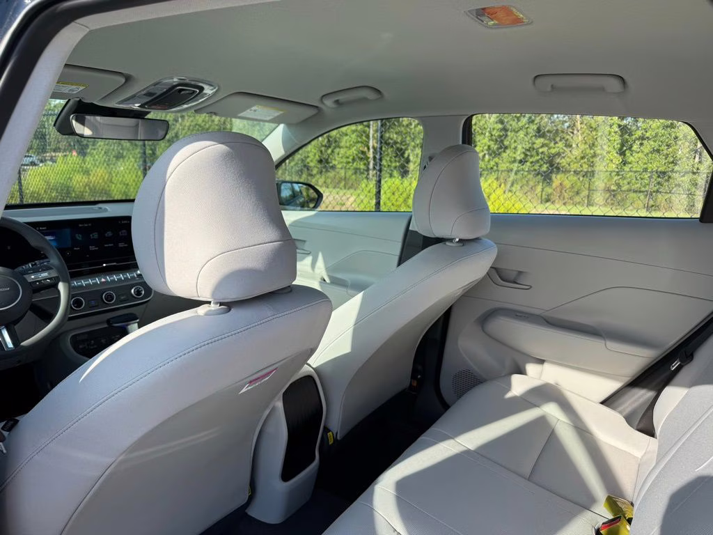 2026 Abyss Black Pearl Hyundai Kona SE FWD SUV