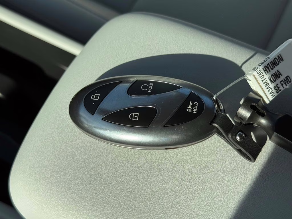 2026 Abyss Black Pearl Hyundai Kona SE FWD SUV