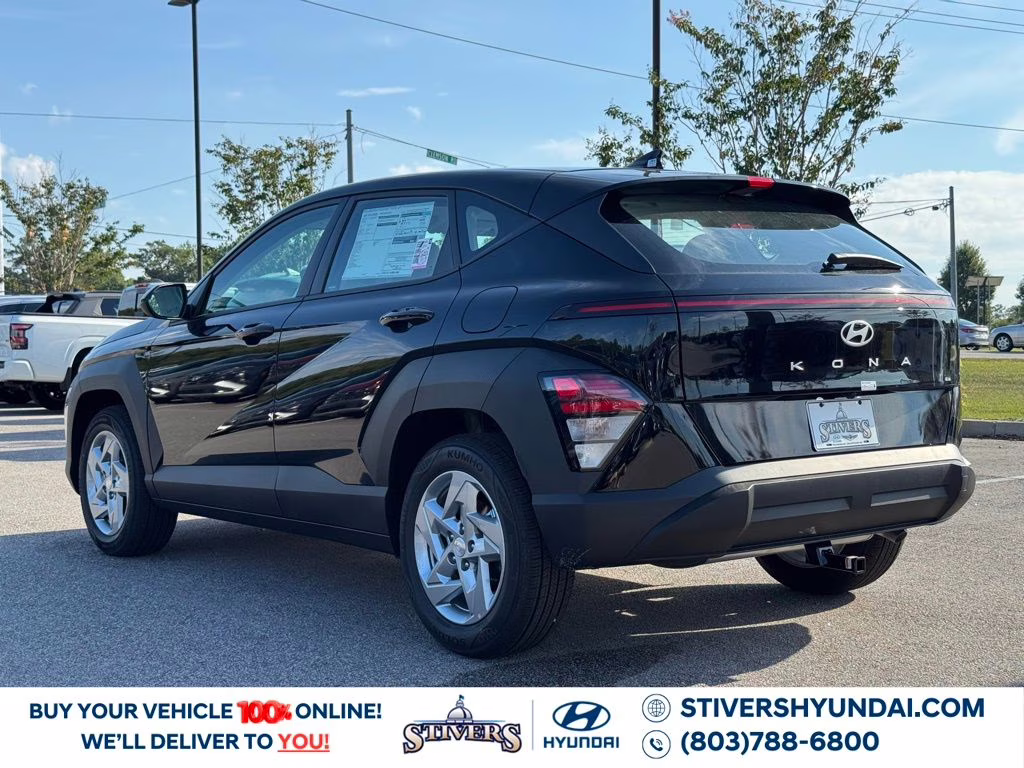 2026 Abyss Black Pearl Hyundai Kona SE FWD SUV