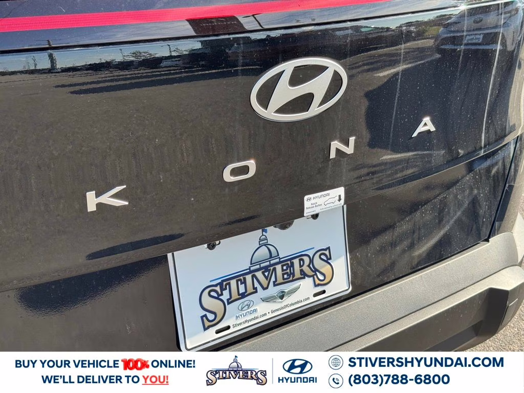 2026 Abyss Black Pearl Hyundai Kona SE FWD SUV