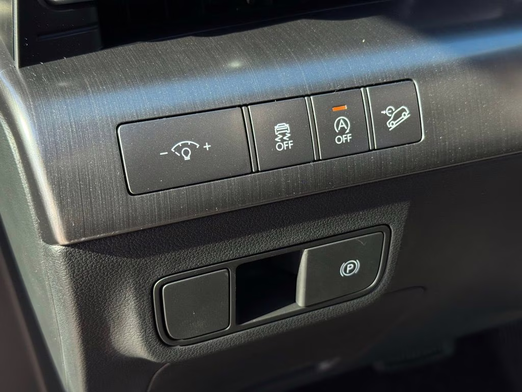 2026 Cyber Gray Metallic Hyundai Kona SE FWD SUV