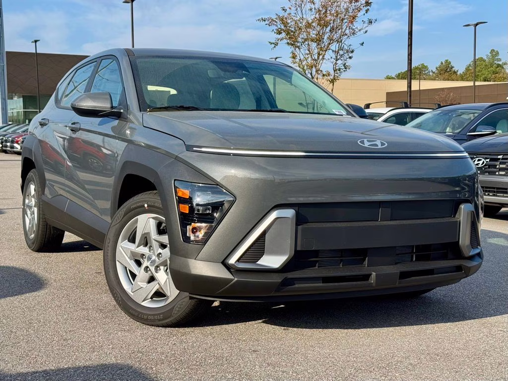2026 Ecotronic Gray Pearl Hyundai Kona SE FWD SUV