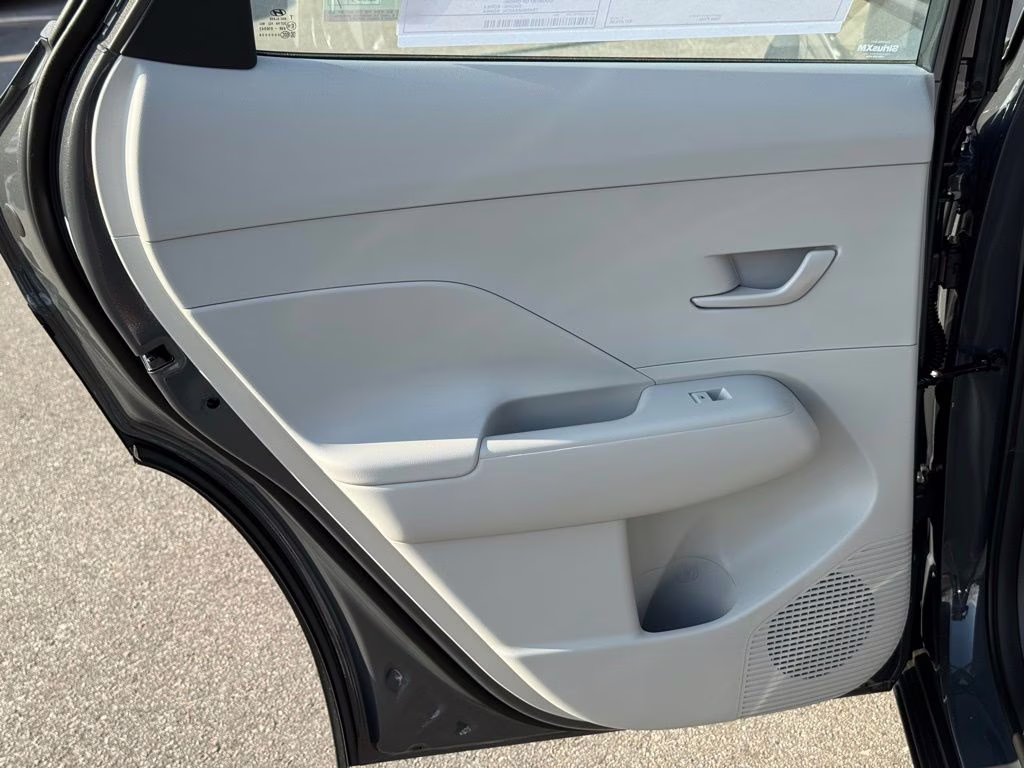 2026 Ecotronic Gray Pearl Hyundai Kona SE FWD SUV