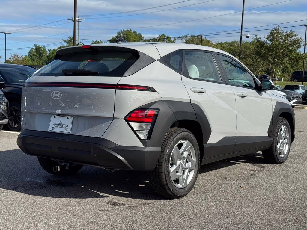 2026 Cyber Gray Metallic Hyundai Kona SE FWD SUV