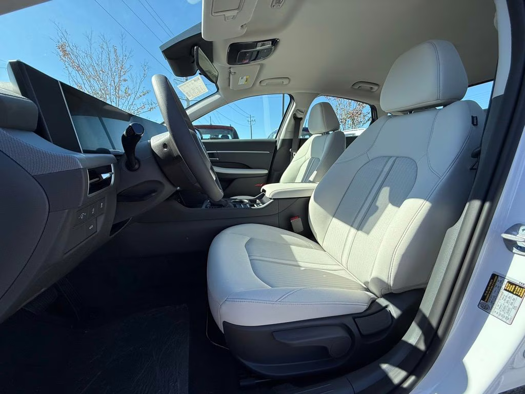 2026 Serenity White Hyundai Sonata SE FWD Sedan