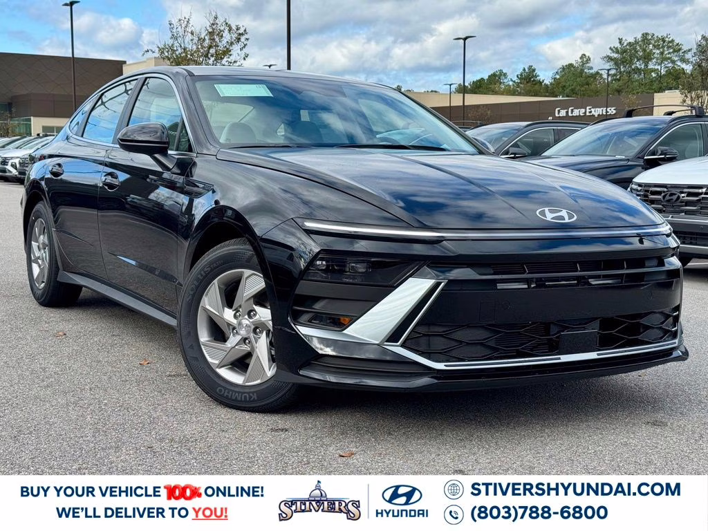 2026 Abyss Black Hyundai Sonata SE FWD Sedan