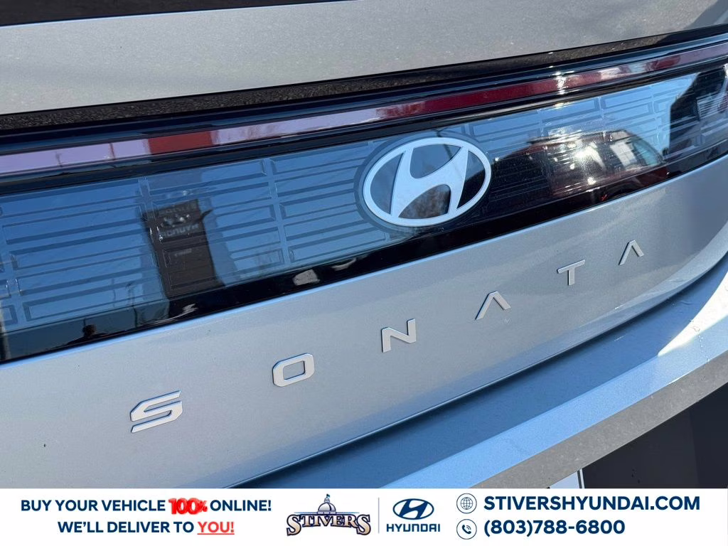 2026 Aero Silver Hyundai Sonata SE FWD Sedan
