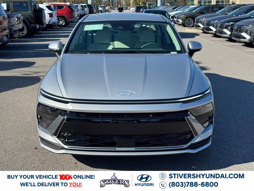 2026 Aero Silver Hyundai Sonata SE FWD Sedan