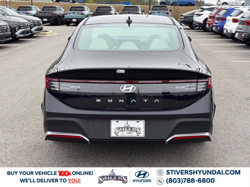 2026 Carbon Blue Hyundai Sonata SE FWD Sedan