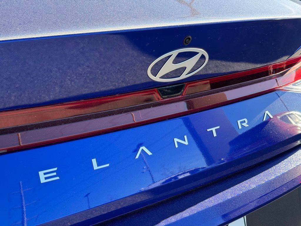 2026 Intense Blue Hyundai Elantra SE FWD Sedan