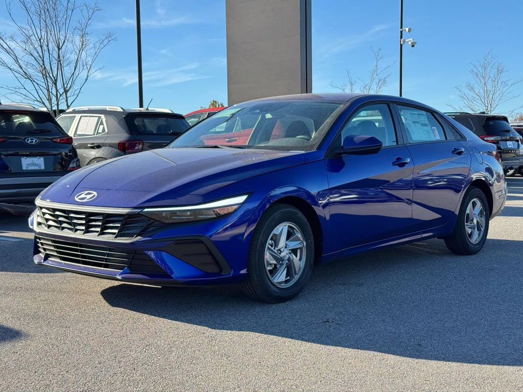 2026 Intense Blue Hyundai Elantra SE FWD Sedan
