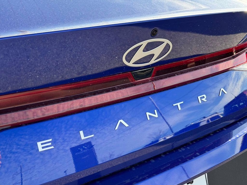 2026 Intense Blue Hyundai Elantra SE FWD Sedan