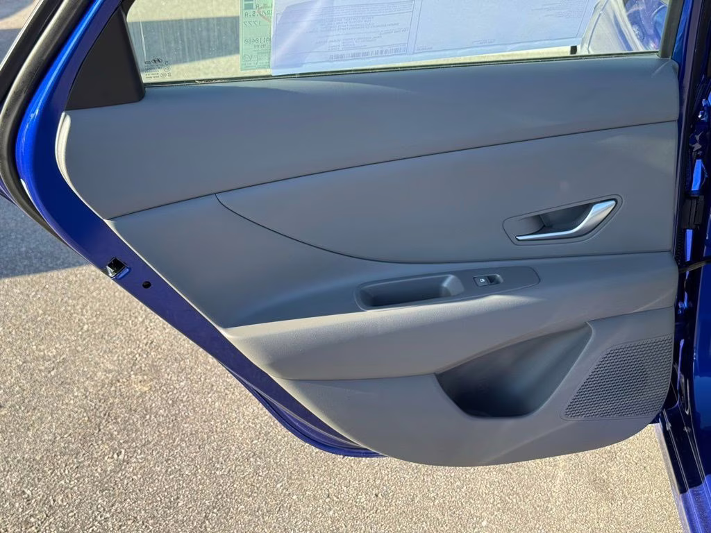 2026 Intense Blue Hyundai Elantra SE FWD Sedan